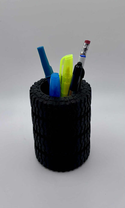 Porte-crayons design pneu – Accessoire de bureau original – Mud Tire – VTT
