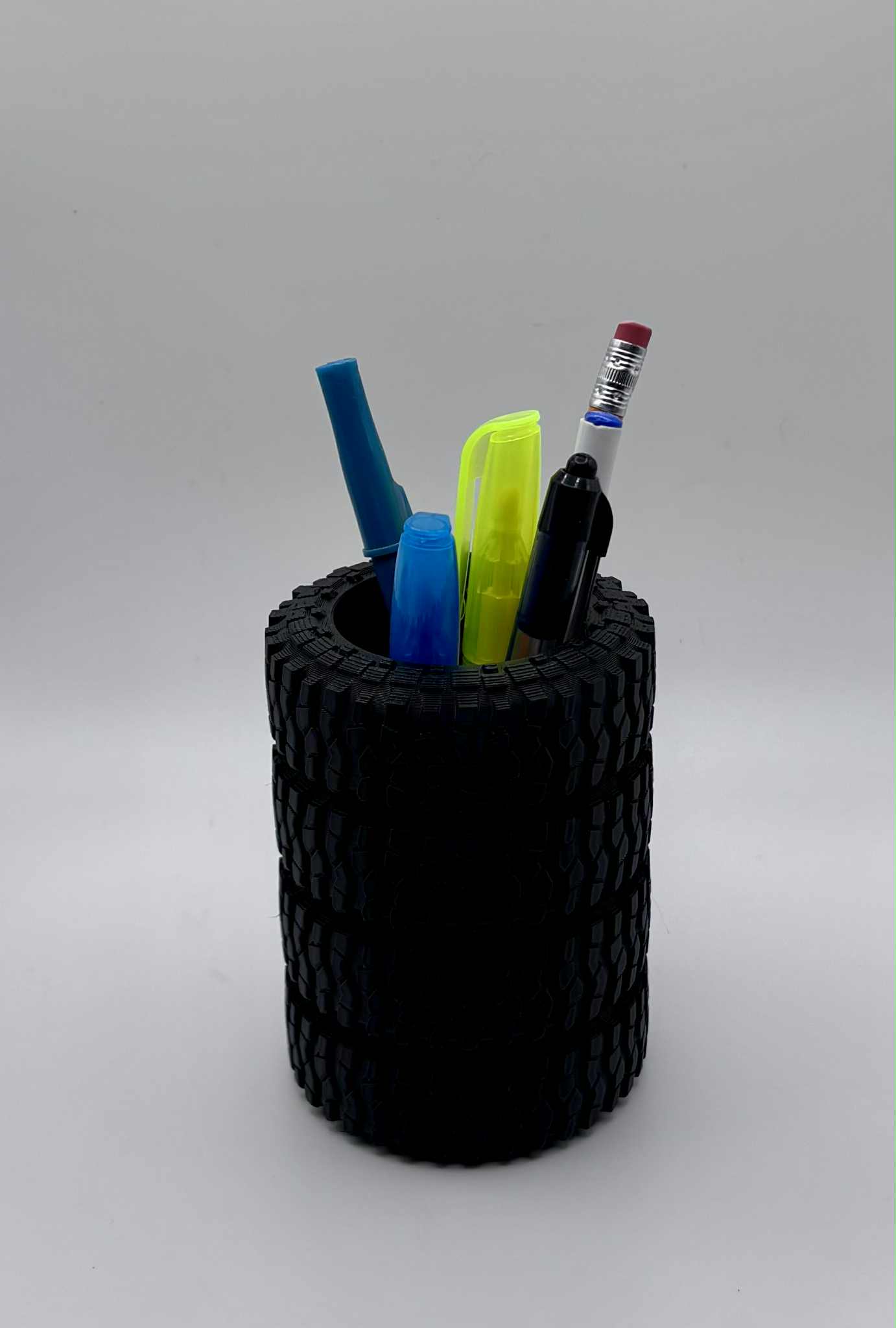 Porte-crayons design pneu – Accessoire de bureau original – Mud Tire – VTT