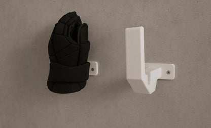 Wall-mounted hockey glove holder – Wall-mounted hockey storage