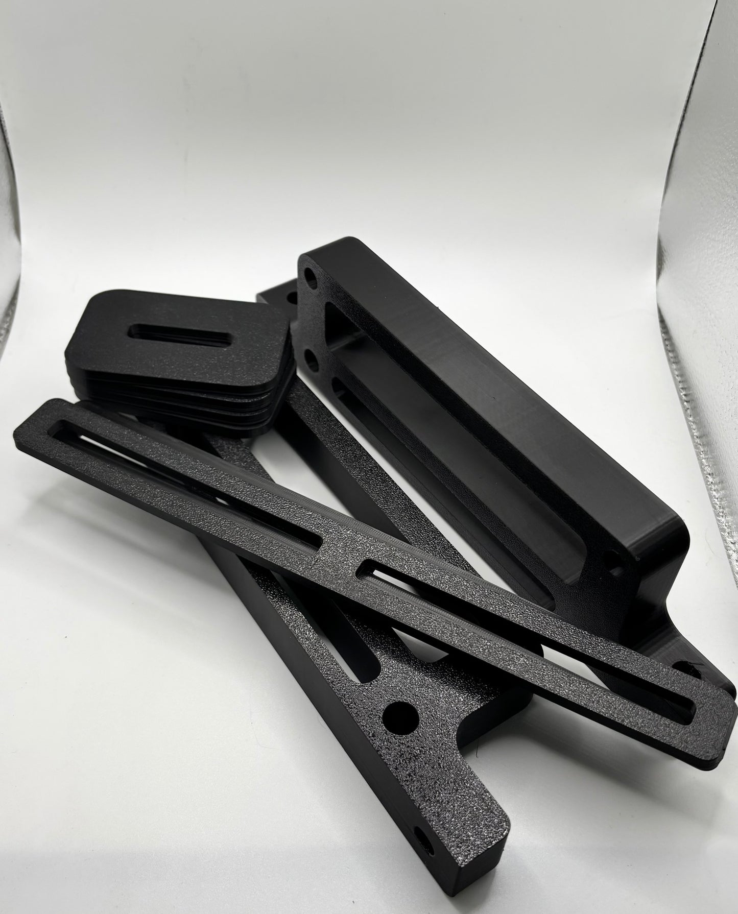 Support pour tronçonneuse – Installation sur grille ou panneau