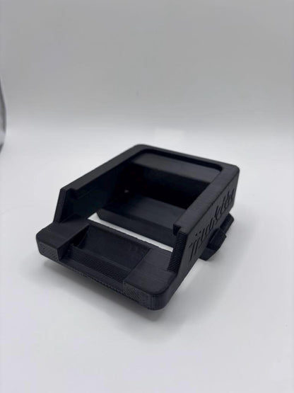 Support compatible with Makita batteries installation on Milwaukee Packout