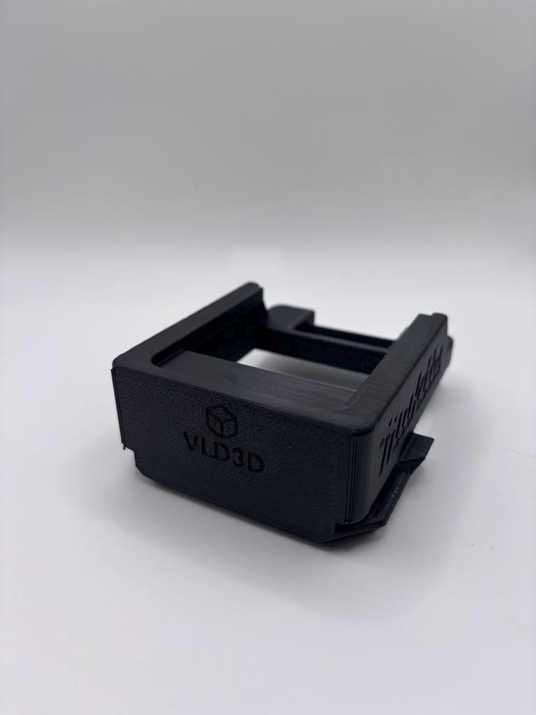 Support compatible with Makita batteries installation on Milwaukee Packout